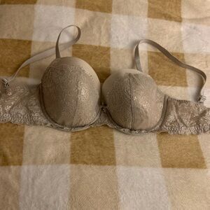 Victoria's Secret Lace Underwire Bra - Tan